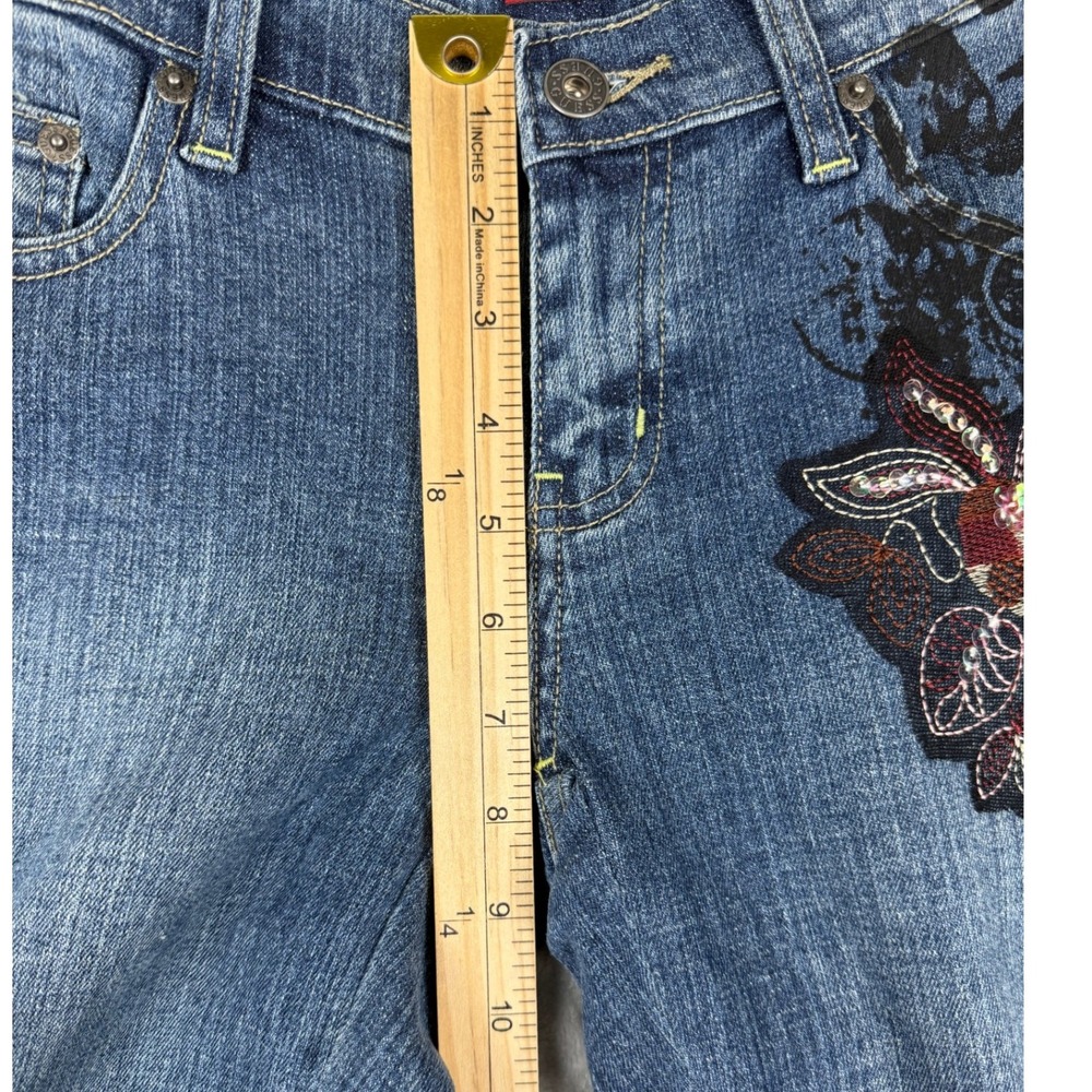 Guess Jeans Women's Size 24 Bootcut Embellished Floral‎ Denim Pants - Picture 7 of 8